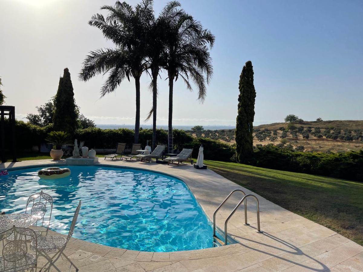 Villa Ba'Gefen Karmei Yosef Luaran gambar