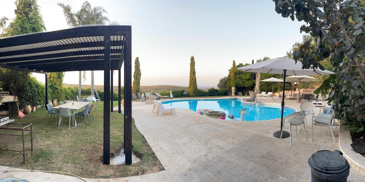 Villa Ba'Gefen Karmei Yosef Luaran gambar